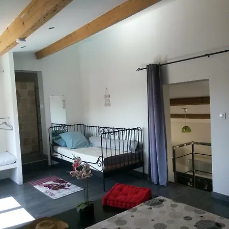 Chez Mamiyo Le Montueux Hébergement de vacances Gallargues-le-Montueux